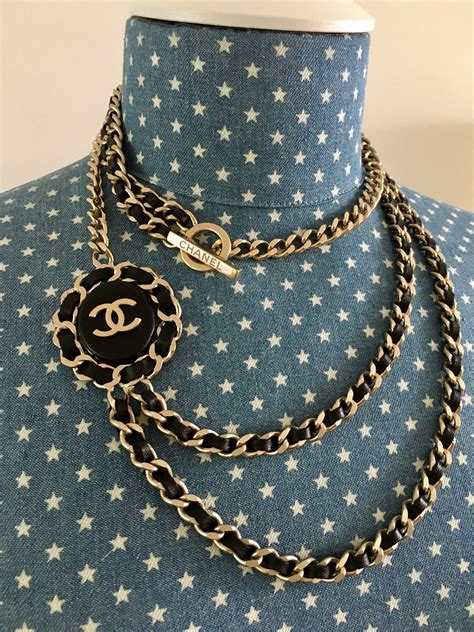 chanel chain necklace with fabric